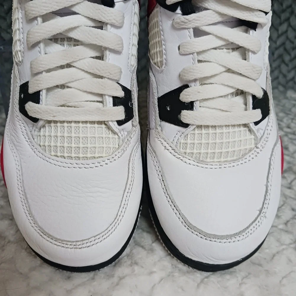 Nike Air Jordan 4 Retro PS Kids Sneakers White Fire Red Black BQ7669-161 Sz 1.5Y